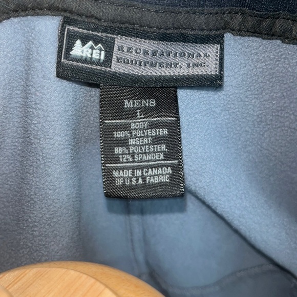 Men’s REI black and grey zip up Large - Picture 3 of 4